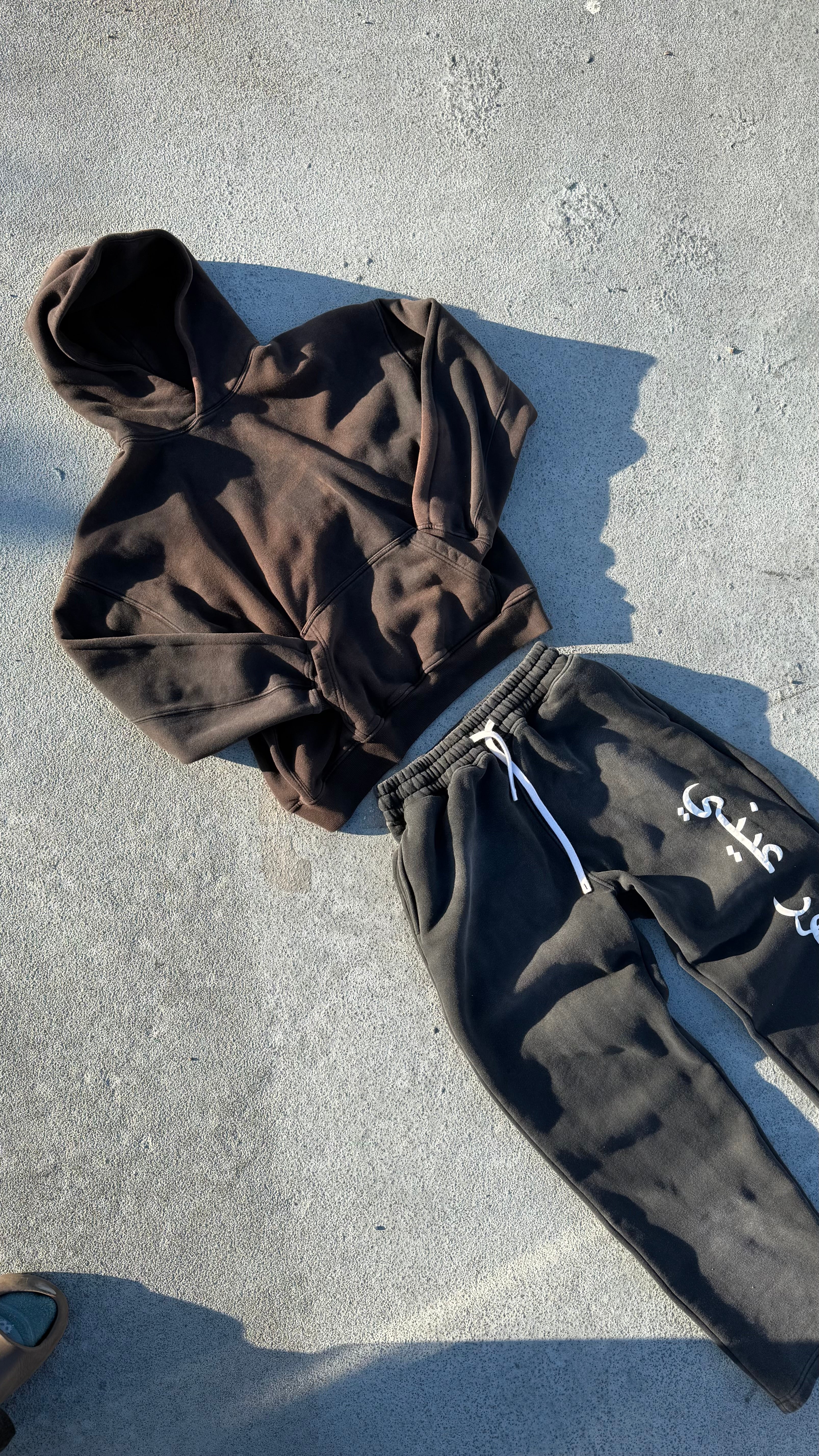 “Light of My Eyes” sweats